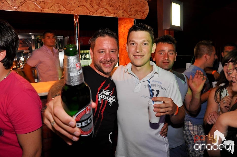 VV Party în Disco Faház,
