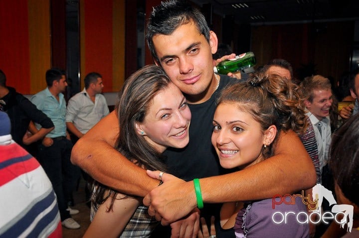 Warm up party în Student's Place, Student's Place