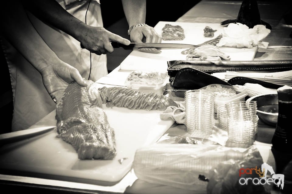 Wasabi Sushi Bar Demo, Lotus Center