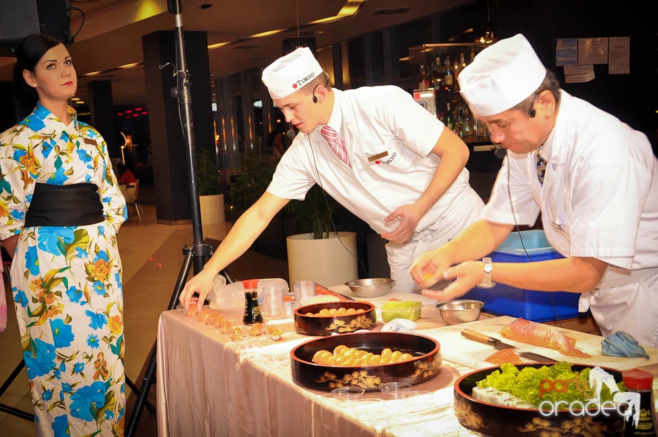 Wasabi Sushi Bar Demo, Lotus Center