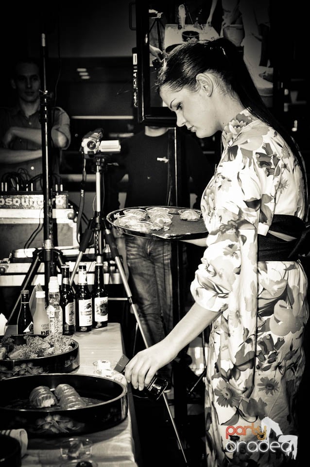 Wasabi Sushi Bar Demo, Lotus Center