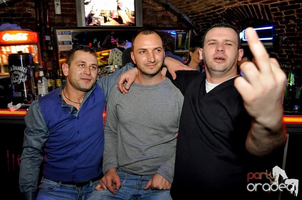 We Like to Party în Club Escape, 