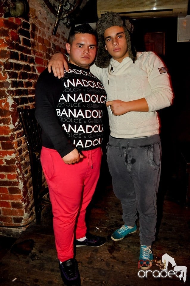 We Like to Party în Club Escape, 