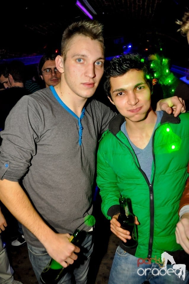 We Like to Party în Club Escape, 