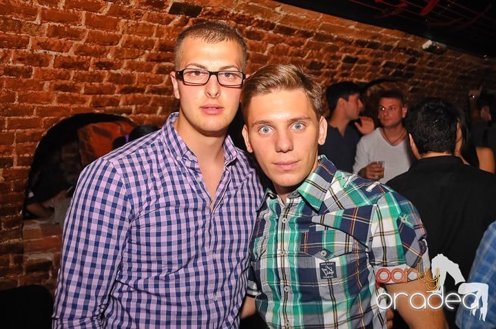 Wednesday Party @ Escape, 