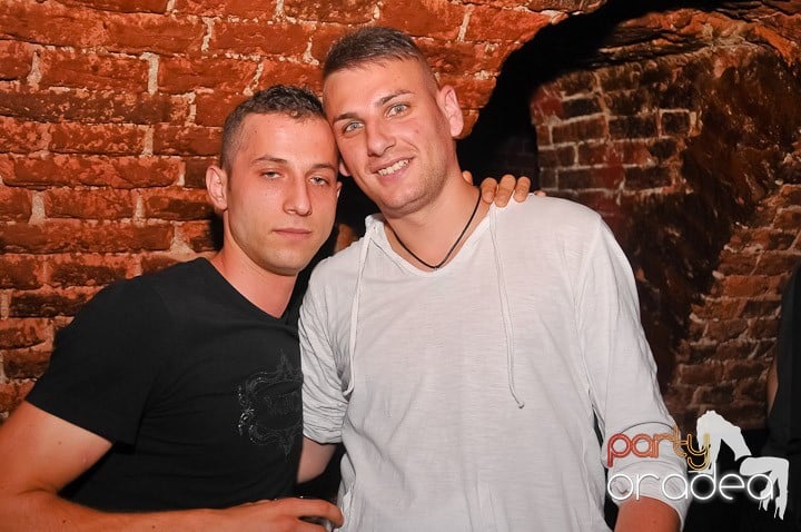 Wednesday Party @ Escape, 