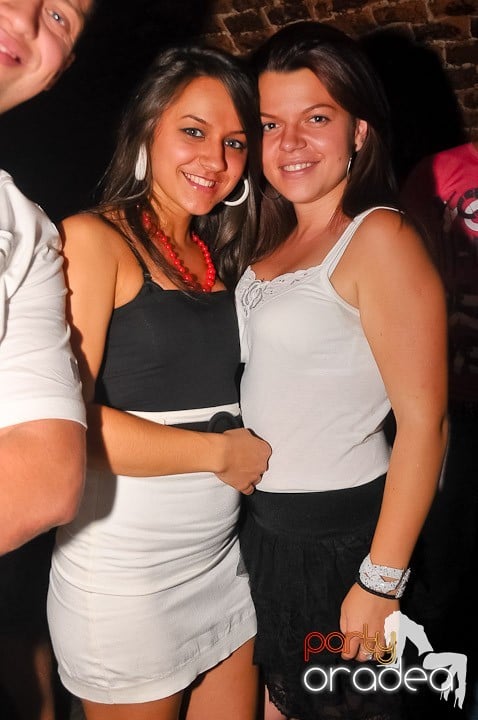 Wednesday Party @ Escape, 