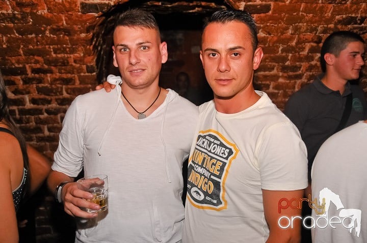 Wednesday Party @ Escape, 