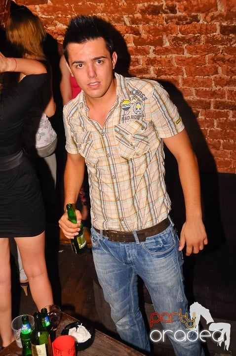 Wednesday Party @ Escape, 