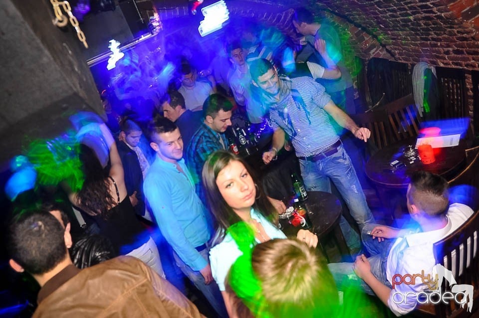 Wednesday party în Escape, 