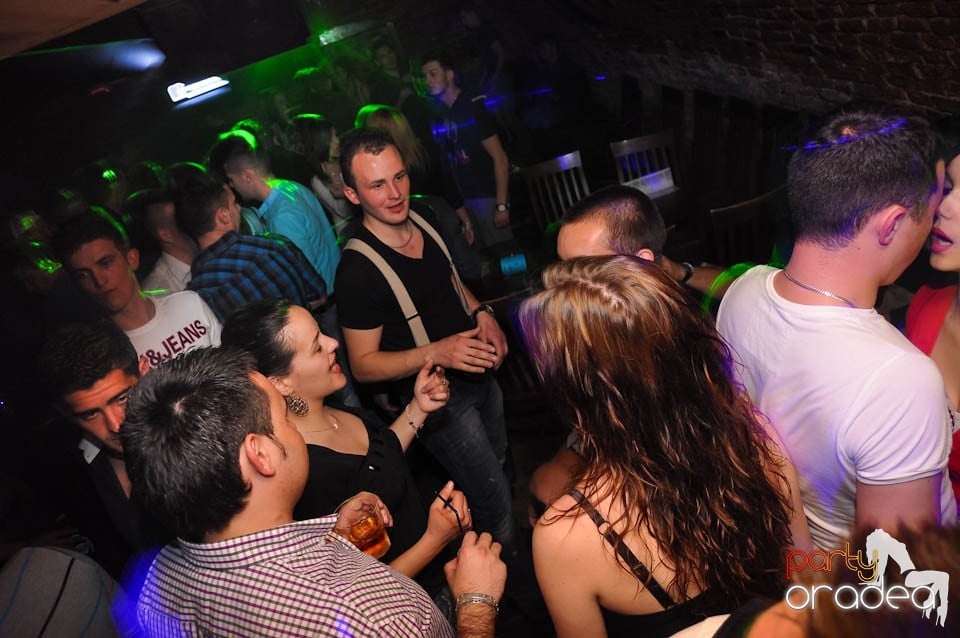 Wednesday party în Escape, 