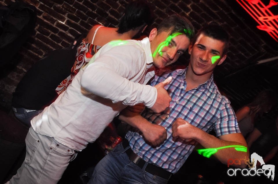 Wednesday party în Escape, 