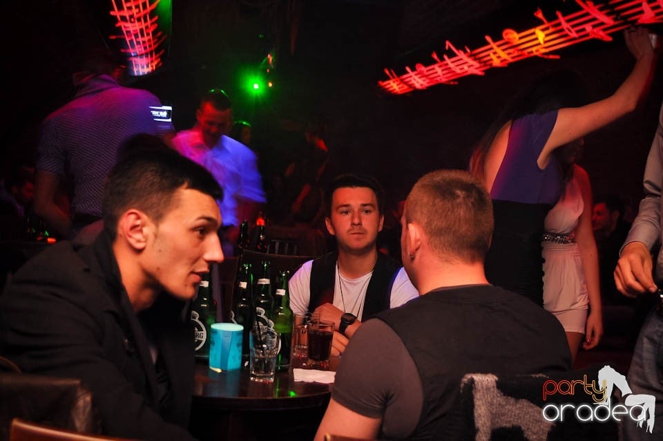 Wednesday party în Escape, 