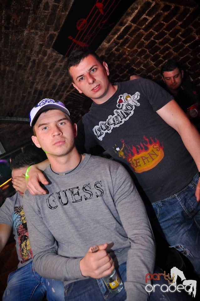 Wednesday party în Escape, 