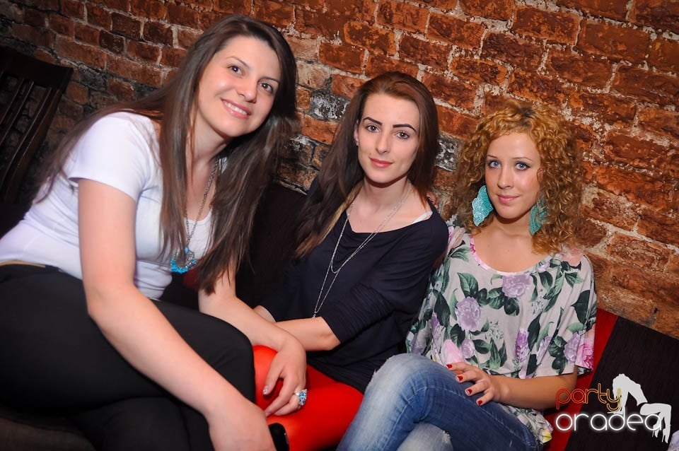 Wednesday party în Escape, 