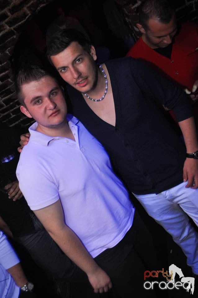 Wednesday party în Escape, 