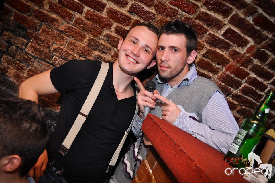 Wednesday party în Escape, 