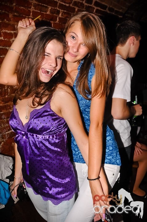 Weekend incendiar în Escape, 