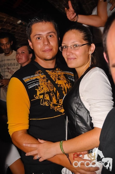 Weekend incendiar în Escape, 