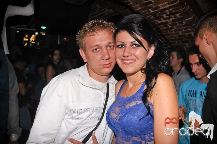 Weekend incendiar în Escape, 