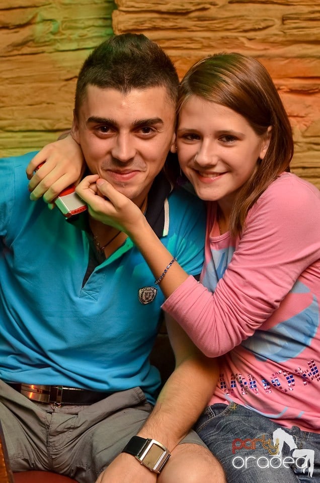 Weekend Party în Club Downtown,