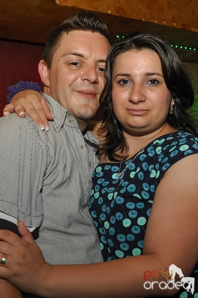 Weekend Party în Club Downtown,