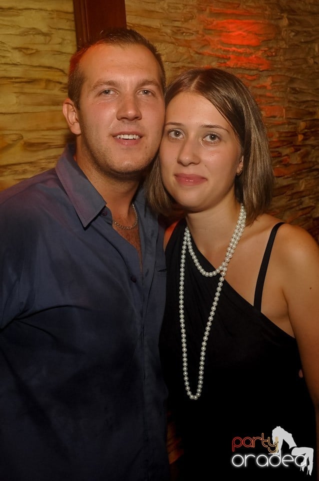 Weekend Party în Club Downtown,