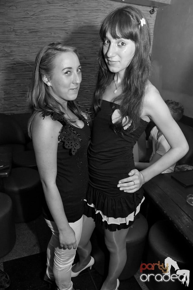 Weekend Party în Club Downtown,