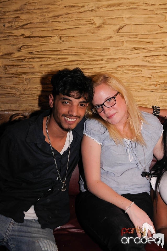 Weekend-ul începe în Downtown, 