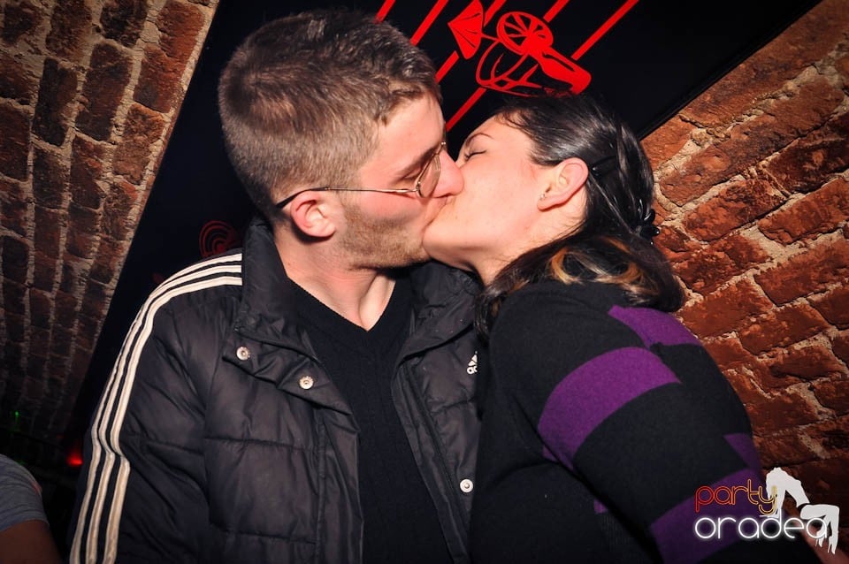 Weekend-ul începe în Escape, 