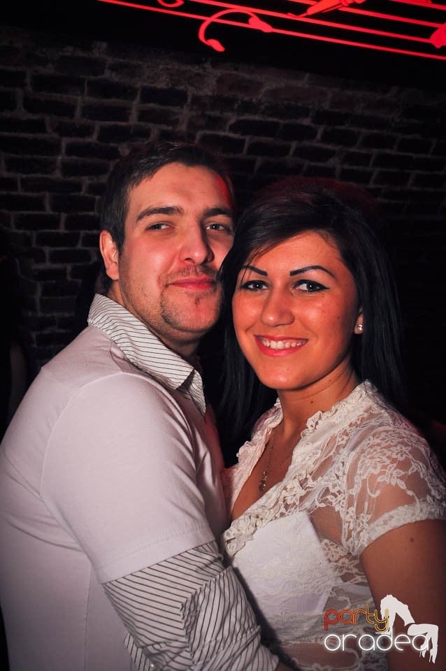 Weekend-ul începe în Escape, 