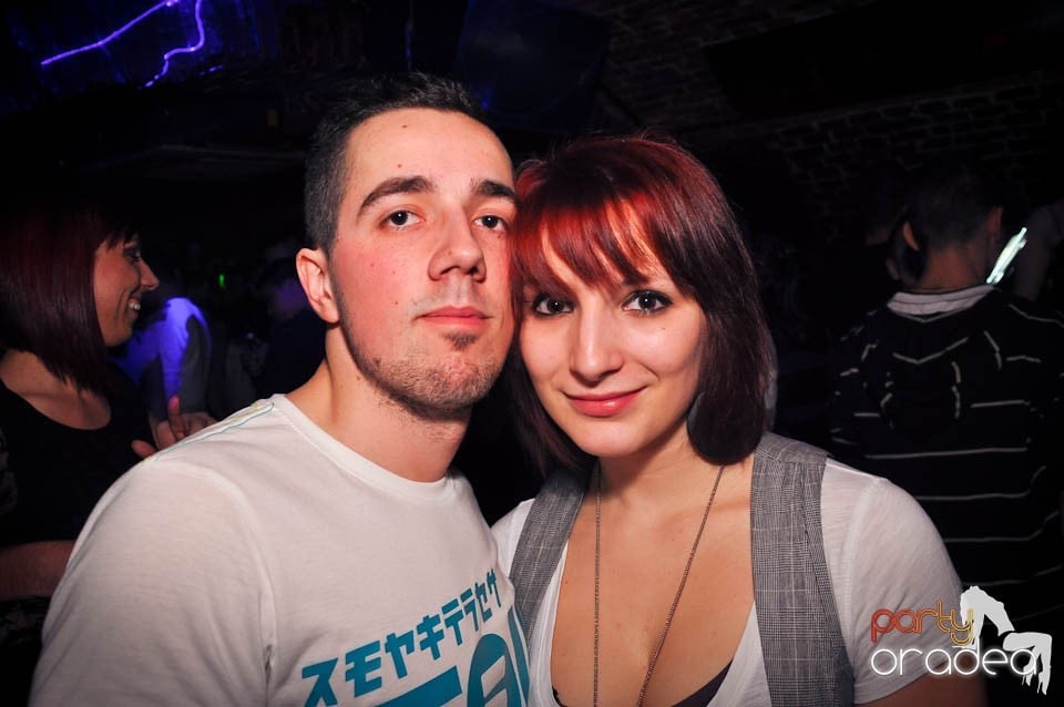 Weekend-ul începe în Escape,