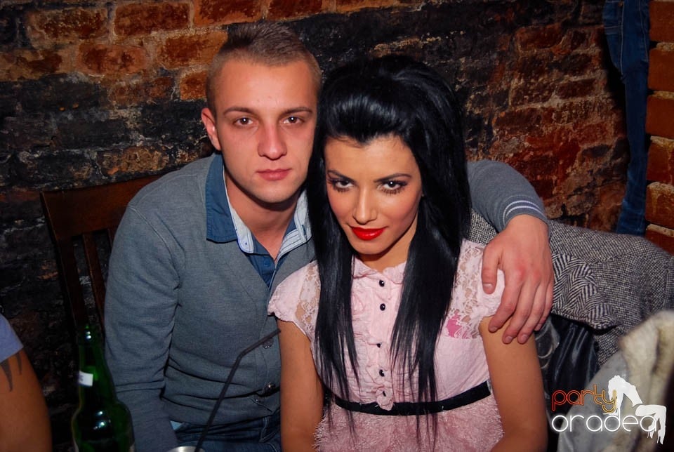 Weekend-ul se încheie în Escape,