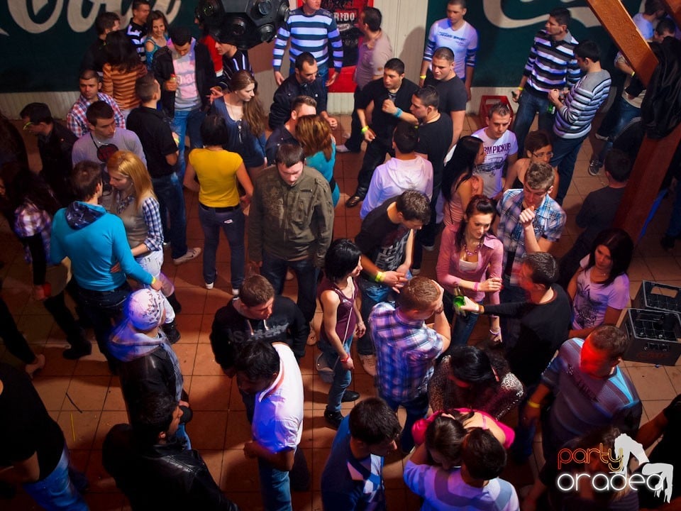 Welcome Spring Party în Disco Faház, 