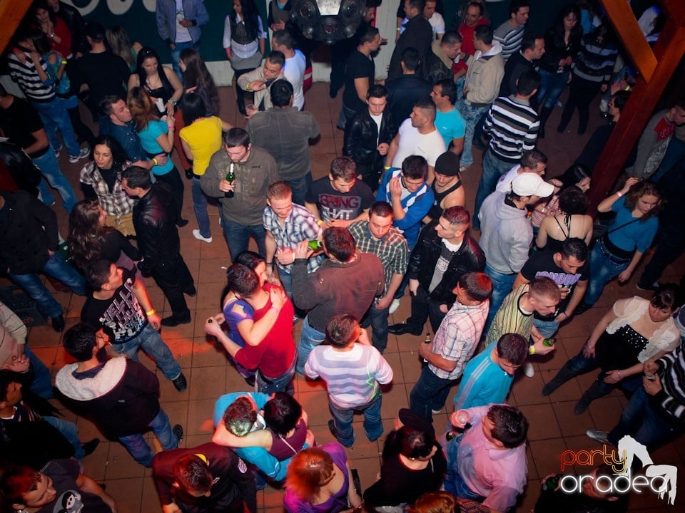 Welcome Spring Party în Disco Faház, 