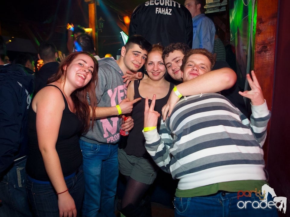 Welcome Spring Party în Disco Faház, 