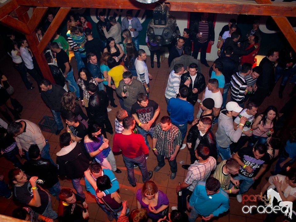 Welcome Spring Party în Disco Faház, 