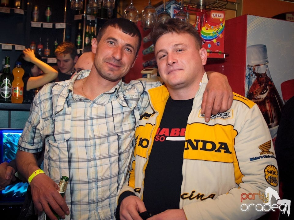 Welcome Spring Party în Disco Faház, 