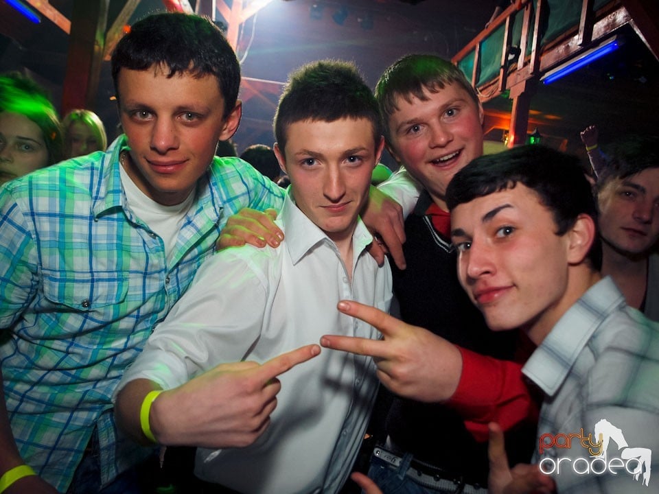 Welcome Spring Party în Disco Faház, 