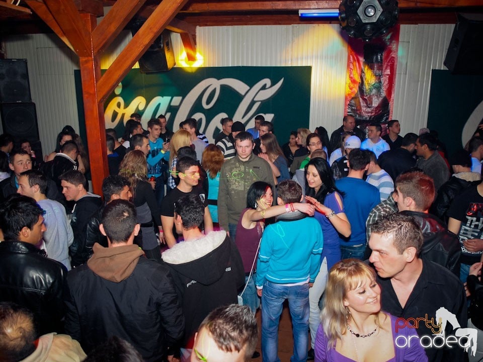 Welcome Spring Party în Disco Faház, 