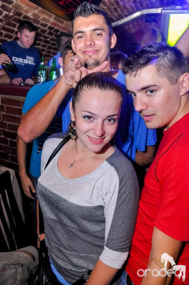 Welcome Bavk: NMD Student's Party, 