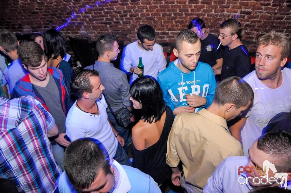 Welcome Bavk: NMD Student's Party, 