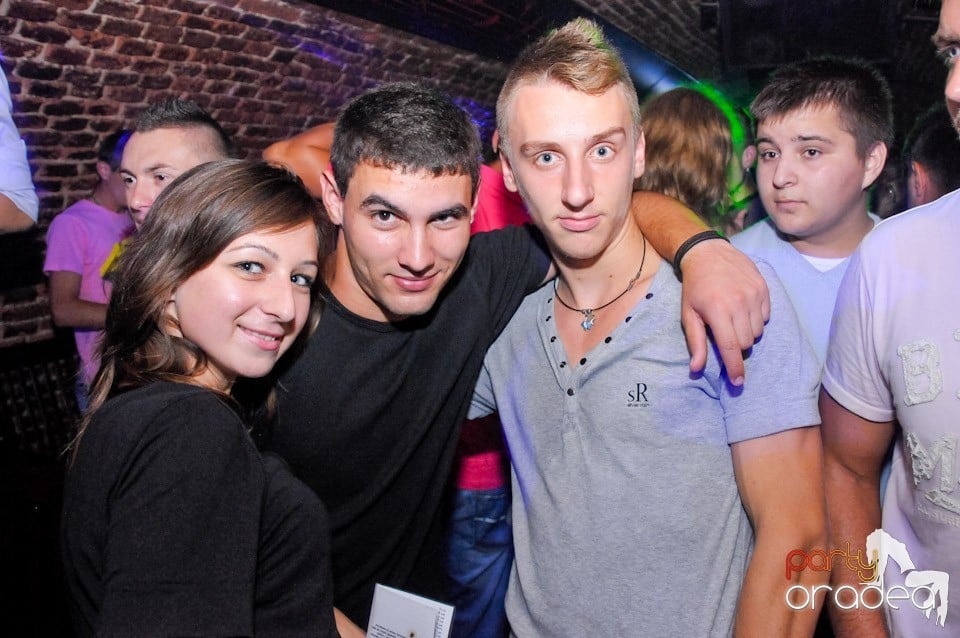 Welcome Bavk: NMD Student's Party, 