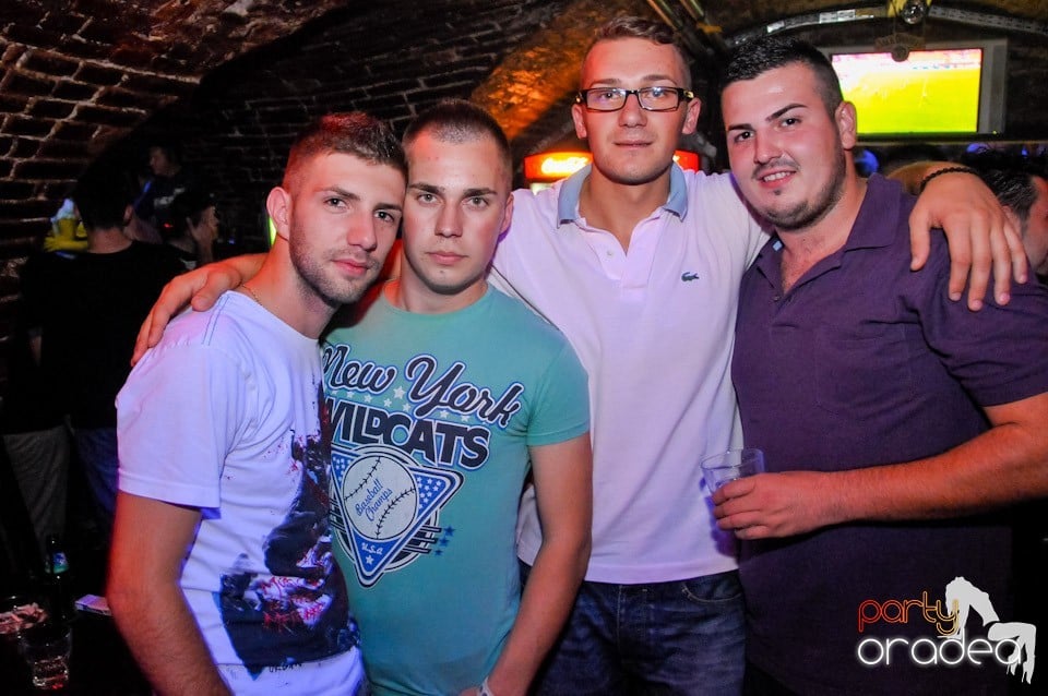 Welcome Bavk: NMD Student's Party, 