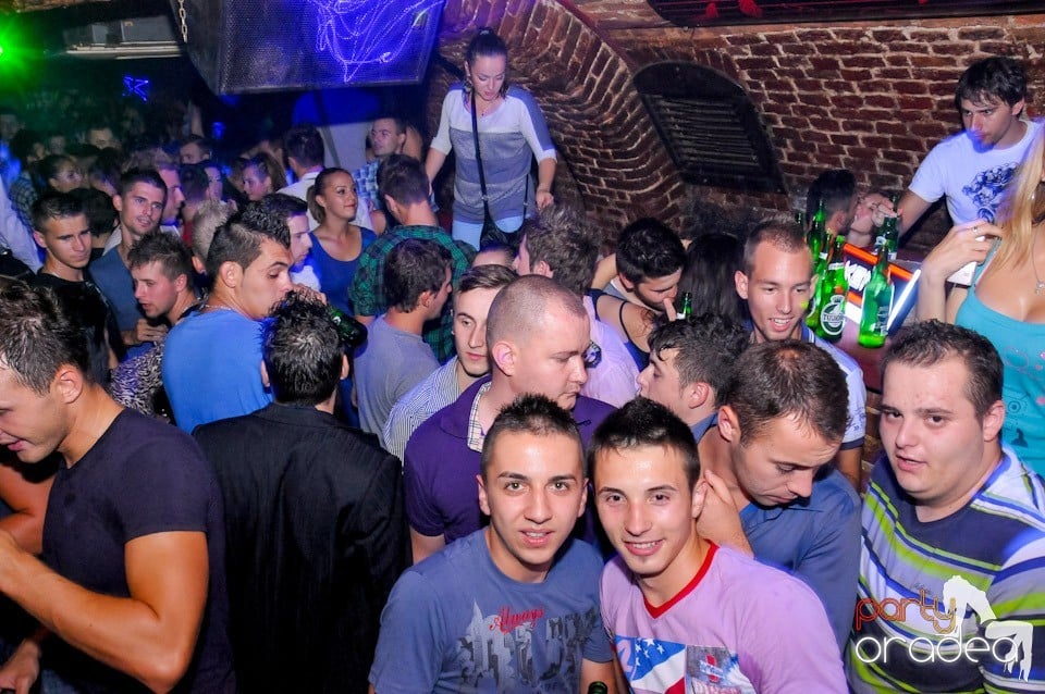 Welcome Bavk: NMD Student's Party, 