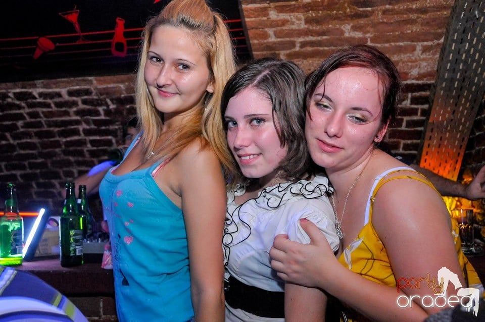 Welcome Bavk: NMD Student's Party, 