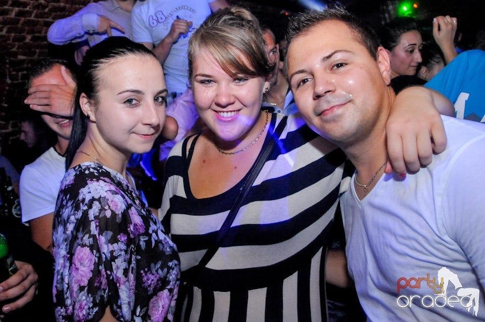 Welcome Bavk: NMD Student's Party, 