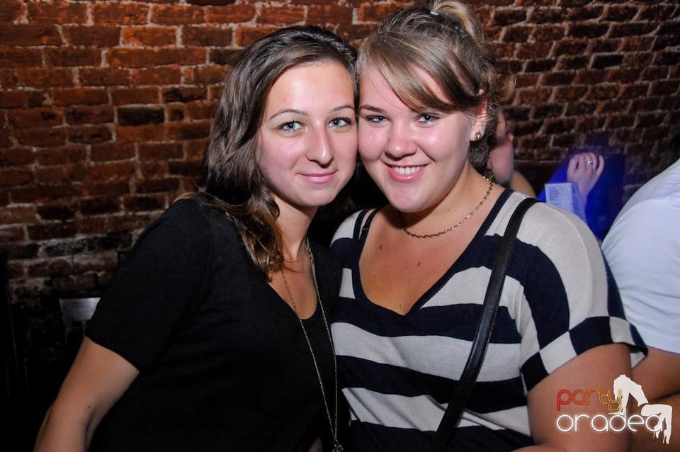 Welcome Bavk: NMD Student's Party, 