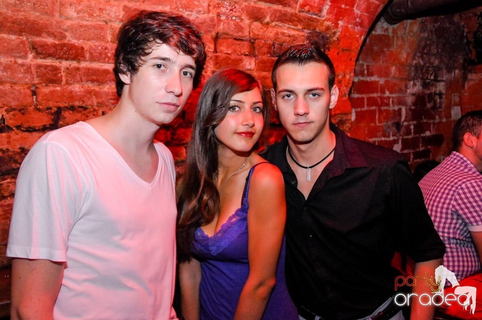 Welcome Bavk: NMD Student's Party, 