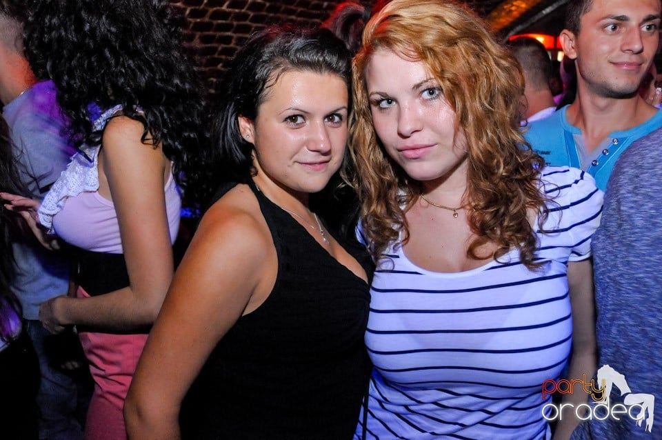 Welcome Bavk: NMD Student's Party, 